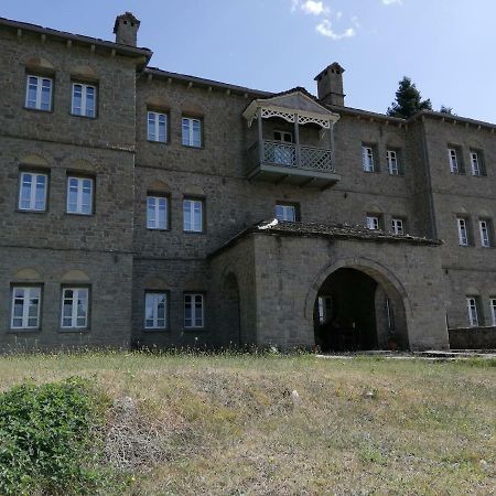 Hotel Petrotechno تسيبيلوفو المظهر الخارجي الصورة